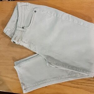 Women's Liverpool The Relaxed Crop Jeans, Clay,  Size 6/28, EUC